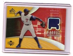 2004 UD REFLECTIONS ALFONSO SORIANO JERSEY