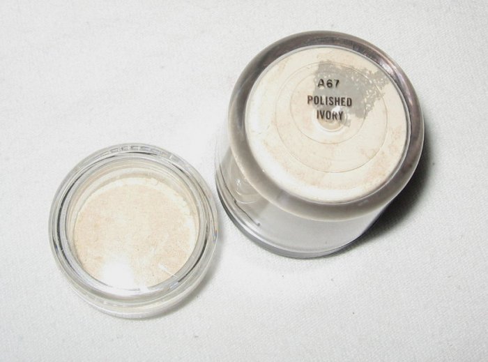 MAC Pro Pigment Sample - Polished Ivory