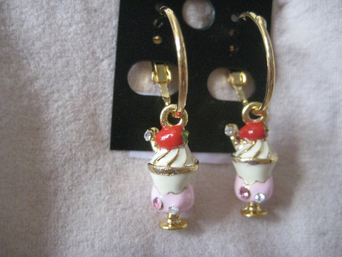 CHILDRENS EARRINGS