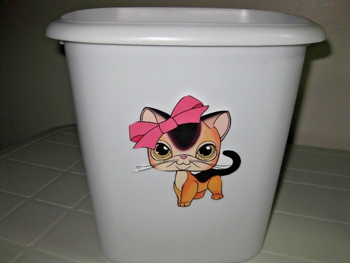 Littlest Pet Shop Trash Can