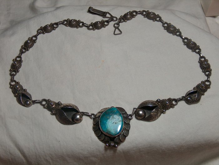 Vintage Sterling Turquoise Mexico Necklace