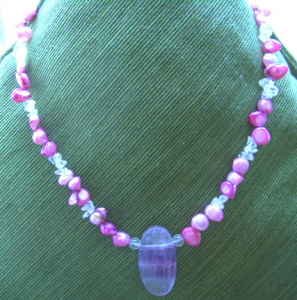 Handmade Beaded Necklace - Mauve