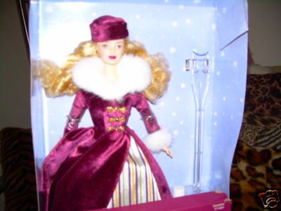 Victorian Ice Skater Barbie Special Edition Avon - Caucasian version
