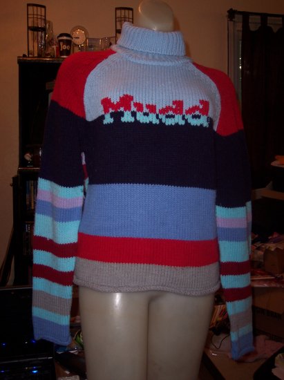 Mudd Tutrleneck Sweater - Large