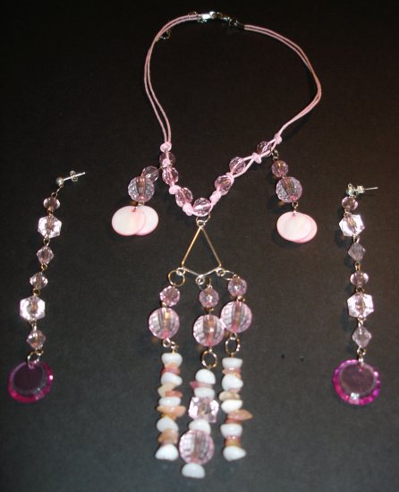 Pink Creamy Love Necklace & Earring Set