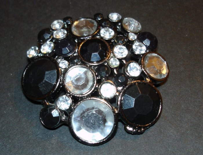 Circles Brooch