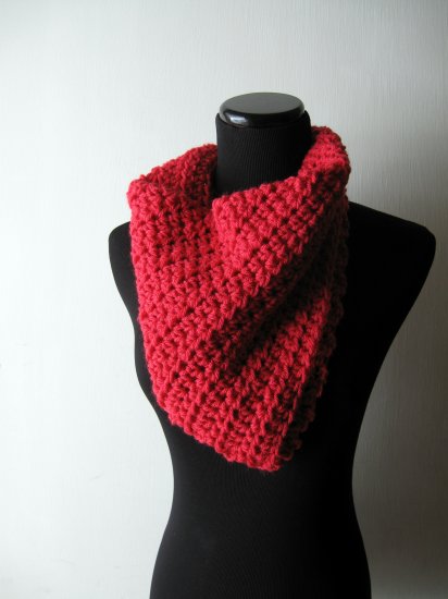 the red bandit cowl.