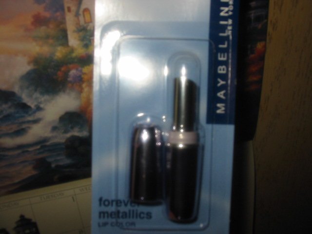 Maybelline Forever Metallics Lipcolor-#40 Snow Perle