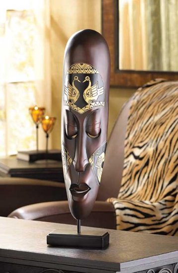 LARGE TRIBAL MASK--Item #: 39089