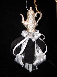 Tea Pot Tassel