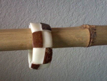 Stylish Ivory and Brown Bracelet