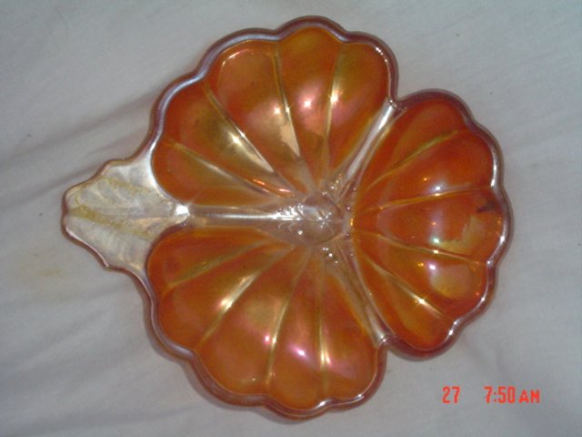 Carvnival Glass 3 leaf Clover Dishes