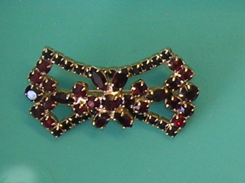 Vintage Red Rhinestone Bowtie Brooch / Pin