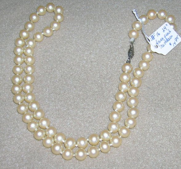 Vintage Single Strand Faux Pearl Necklace 24"