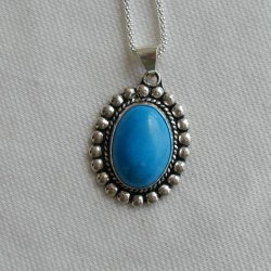 Fashion turquoise pendant