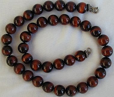 Brown cat eye necklace
