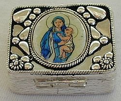 Mother and son-mini box
