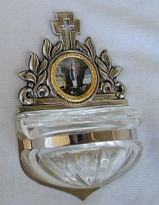 Holy water font-E