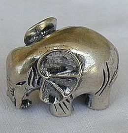 Elephant silver miniature-B