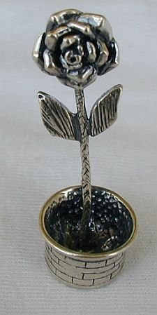Plant silver miniatue-A