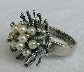 Thorn ring