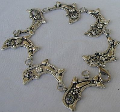 Dolphins bracelet