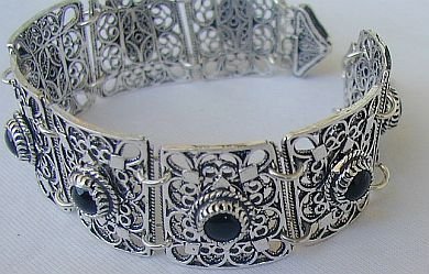 Rectangle onyx bracelet