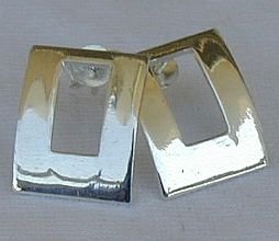 Beautiful open windows earrings