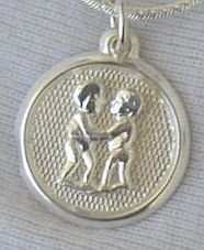 Gemini round pendant