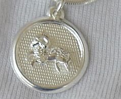 Aries round pendant
