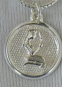 Virgo round pendant