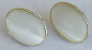White moon oval earrings