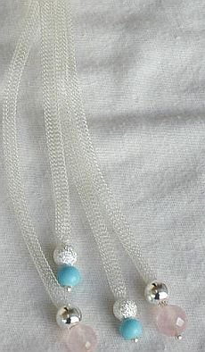 Silver strips necklace