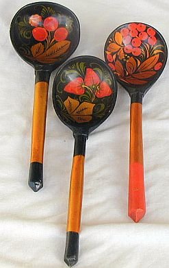 3 decorative wood spoons