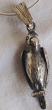 Mini parrot silver pendant