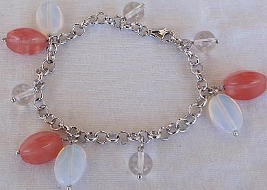 Red quartz bracelet
