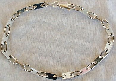 Silver parts bracelet-A