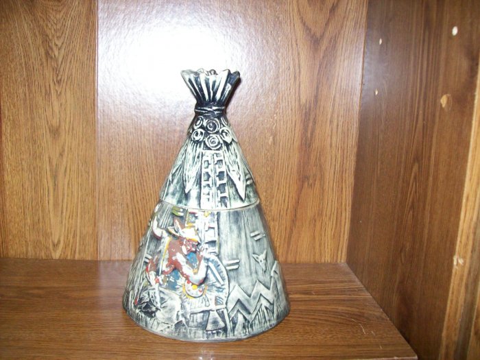 Original Mccoy #137 TeePee Cookie jar
