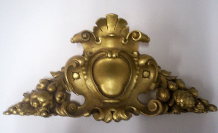 377 Decorative Crown
