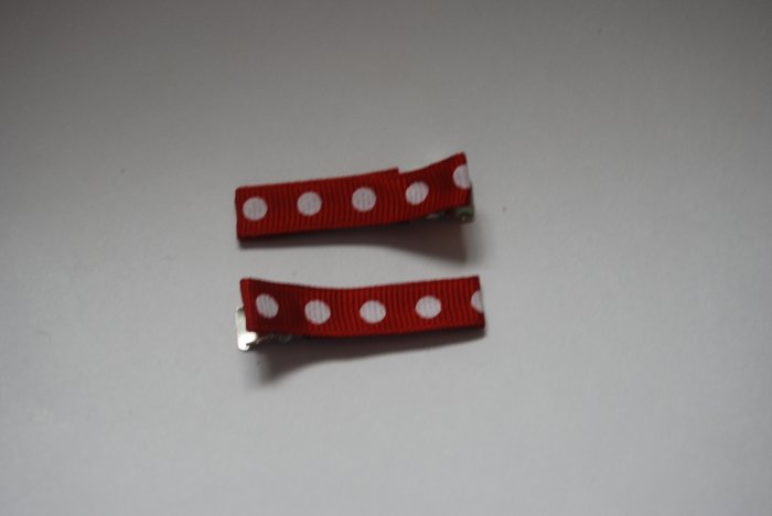 red and white polka dot clippie