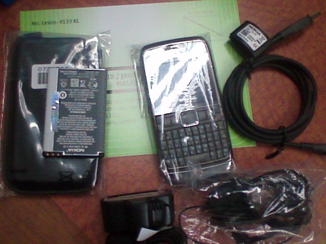 Nokia E71