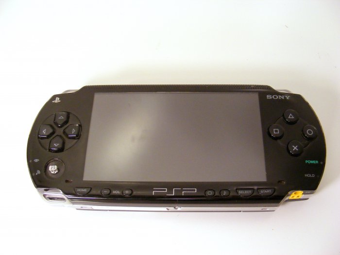 Sony PSP 1001 with Broken Screen Parts Repair