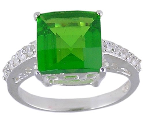 GREEN CUBIC ZIRCONIA STERLING SILVER RING SIZE 5 or 7
