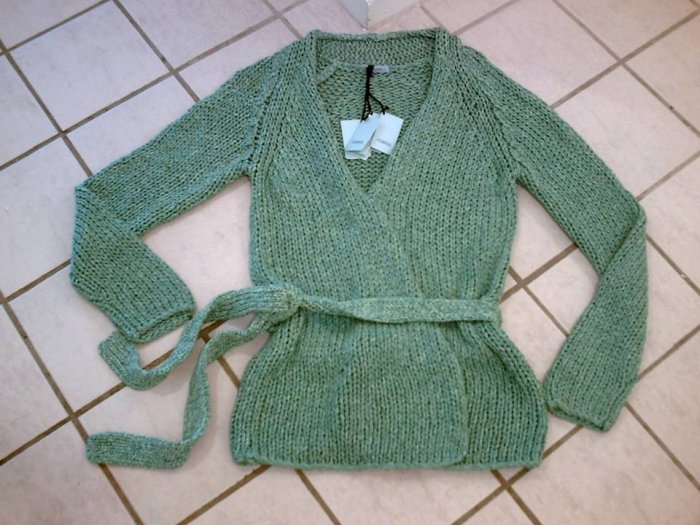 NEW EXCLUSIVE MALO MADE IN ITALY SUMMER SWEATER $786 42