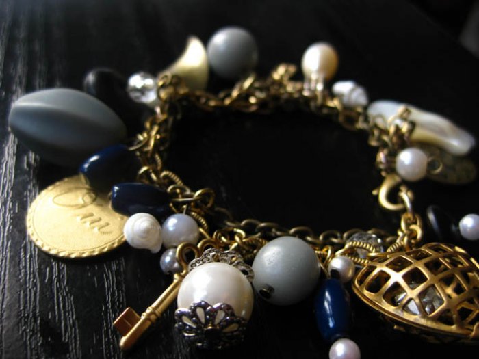 Handmade Charm Bracelet - No.7