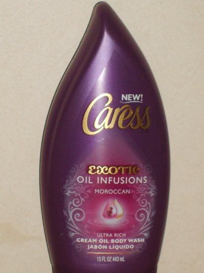CARESS BODY WASH
