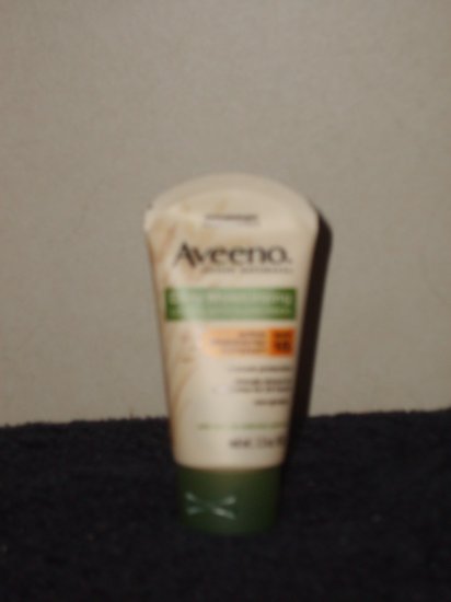 Aveeno Active Natural SPF 15