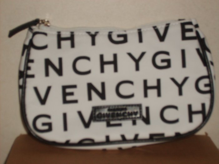 Makeup bag