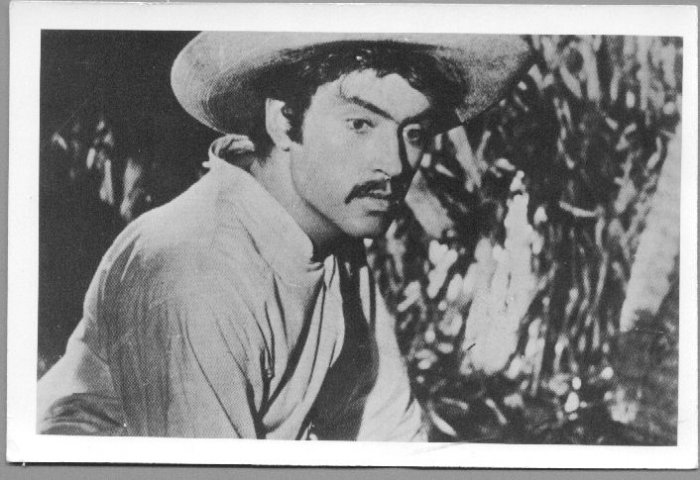 Pedro Armendariz postcard from la Perla 1947
