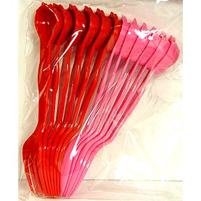 STRAWBERRY SHORTCAKE MOLDED TABLEWARE